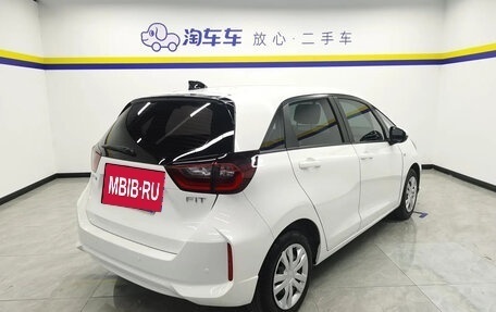 Honda Fit, 2021 год, 1 200 000 рублей, 3 фотография