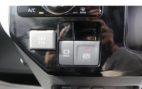 Toyota Roomy I, 2021 год, 900 888 рублей, 30 фотография