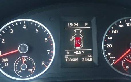 Volkswagen Tiguan I, 2010 год, 840 000 рублей, 10 фотография