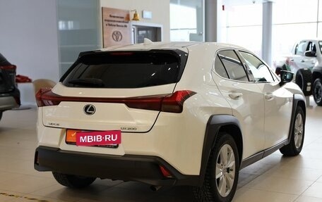 Lexus UX I, 2021 год, 3 300 000 рублей, 5 фотография