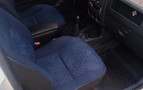 Peugeot Partner II рестайлинг 2, 2006 год, 470 000 рублей, 4 фотография