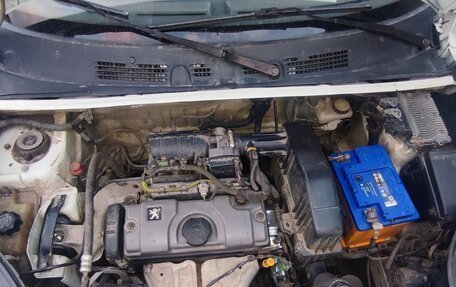 Peugeot Partner II рестайлинг 2, 2006 год, 470 000 рублей, 8 фотография