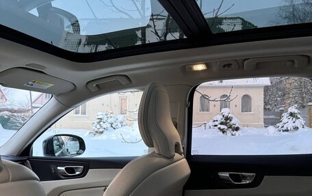 Volvo XC60 II, 2021 год, 5 100 000 рублей, 7 фотография