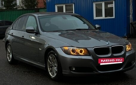 BMW 3 серия, 2011 год, 935 000 рублей, 2 фотография