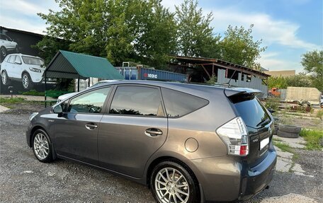 Toyota Prius v (+) I (ZVW40/41) рестайлинг, 2012 год, 2 099 000 рублей, 6 фотография