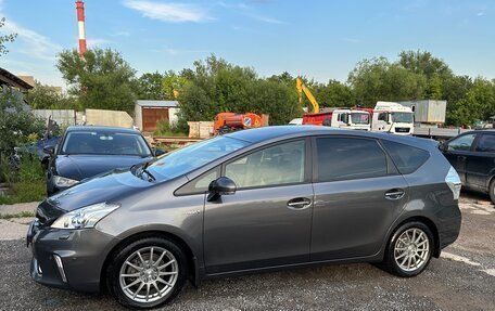 Toyota Prius v (+) I (ZVW40/41) рестайлинг, 2012 год, 2 099 000 рублей, 5 фотография