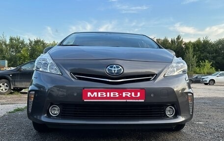 Toyota Prius v (+) I (ZVW40/41) рестайлинг, 2012 год, 2 099 000 рублей, 4 фотография