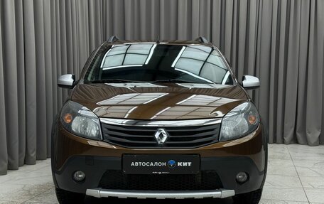 Renault Sandero I, 2013 год, 779 000 рублей, 2 фотография