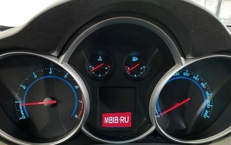 Chevrolet Cruze II, 2010 год, 650 000 рублей, 13 фотография