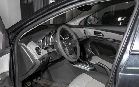 Chevrolet Cruze II, 2013 год, 650 000 рублей, 10 фотография