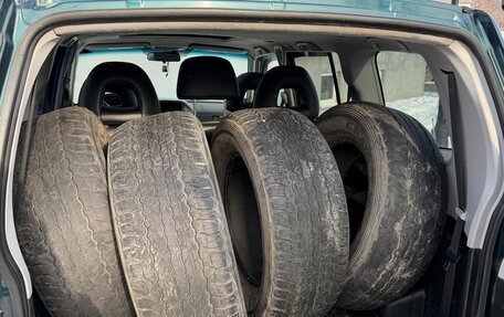 Mitsubishi Pajero III рестайлинг, 2001 год, 650 000 рублей, 12 фотография