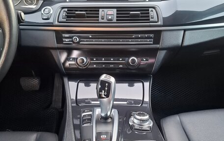 BMW 5 серия, 2013 год, 1 490 000 рублей, 10 фотография