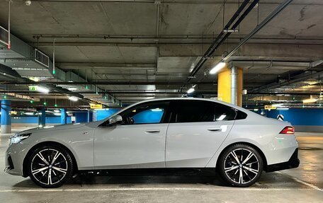 BMW 5 серия, 2024 год, 8 890 000 рублей, 6 фотография