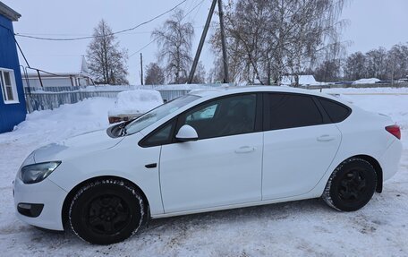 Opel Astra J, 2014 год, 750 000 рублей, 5 фотография
