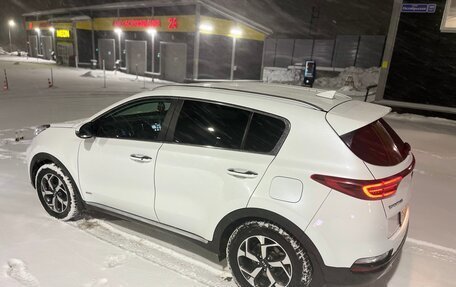 KIA Sportage IV рестайлинг, 2018 год, 2 450 000 рублей, 15 фотография