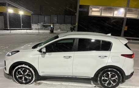 KIA Sportage IV рестайлинг, 2018 год, 2 450 000 рублей, 13 фотография