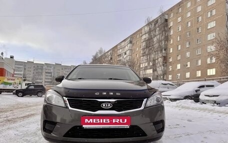 KIA cee'd I рестайлинг, 2011 год, 810 000 рублей, 3 фотография