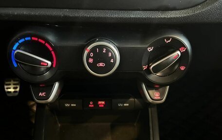 KIA Rio IV, 2019 год, 1 265 000 рублей, 15 фотография