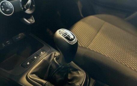 KIA Rio IV, 2019 год, 1 265 000 рублей, 28 фотография