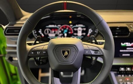 Lamborghini Urus I, 2025 год, 41 000 000 рублей, 11 фотография