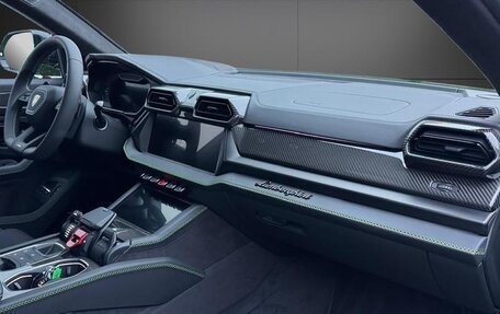 Lamborghini Urus I, 2025 год, 41 000 000 рублей, 14 фотография