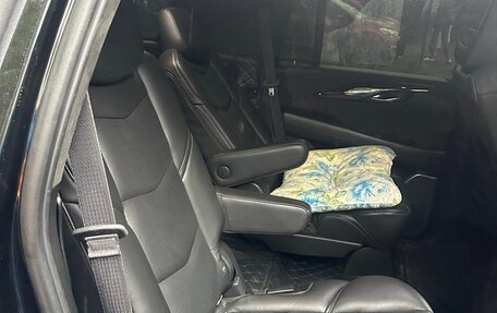 Cadillac Escalade IV, 2019 год, 4 000 000 рублей, 6 фотография