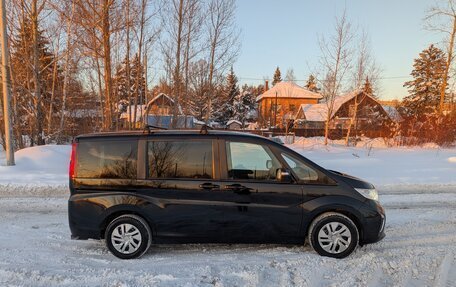 Honda Stepwgn IV, 2020 год, 2 100 000 рублей, 4 фотография