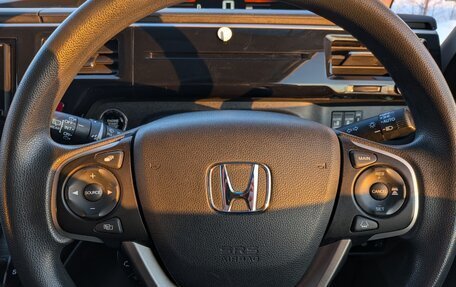 Honda Stepwgn IV, 2020 год, 2 100 000 рублей, 11 фотография