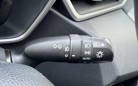 Toyota Corolla, 2022 год, 1 215 000 рублей, 14 фотография