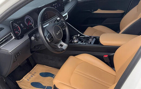 KIA K5, 2023 год, 2 800 000 рублей, 13 фотография