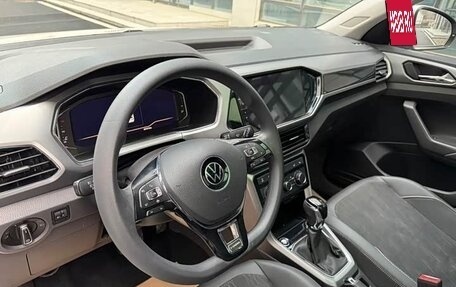 Volkswagen T-Cross I, 2022 год, 1 550 000 рублей, 9 фотография