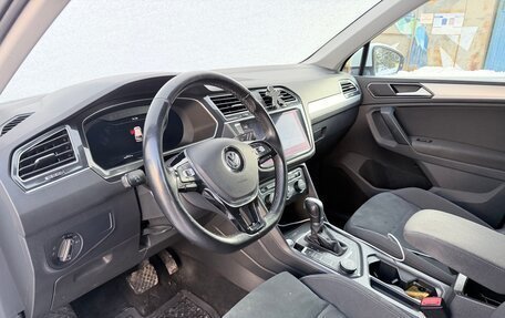 Volkswagen Tiguan II, 2018 год, 2 800 000 рублей, 5 фотография