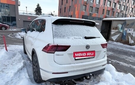Volkswagen Tiguan II, 2018 год, 2 800 000 рублей, 4 фотография