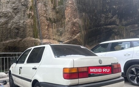 Volkswagen Vento, 1993 год, 230 000 рублей, 9 фотография