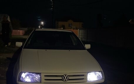 Volkswagen Vento, 1993 год, 230 000 рублей, 14 фотография