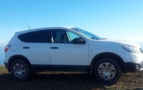 Nissan Qashqai, 2012 год, 1 070 000 рублей, 21 фотография