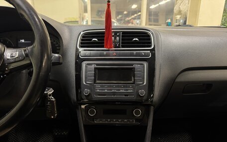 Volkswagen Polo VI (EU Market), 2017 год, 1 100 000 рублей, 12 фотография