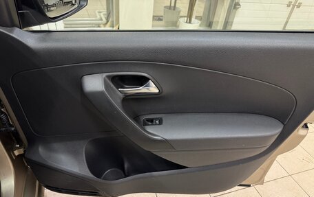 Volkswagen Polo VI (EU Market), 2017 год, 1 100 000 рублей, 16 фотография