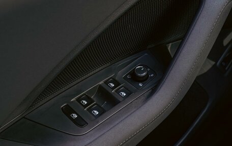 Volkswagen Tiguan, 2025 год, 4 930 000 рублей, 19 фотография