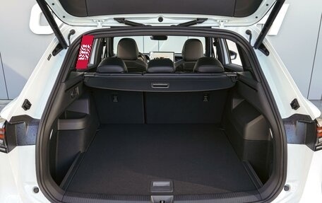 Volkswagen Tiguan, 2025 год, 4 930 000 рублей, 24 фотография