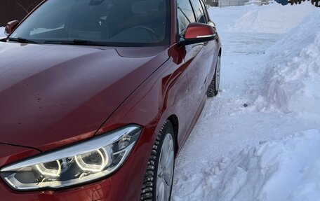 BMW 1 серия, 2019 год, 2 800 000 рублей, 1 фотография