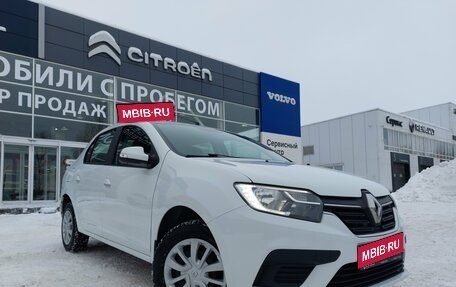 Renault Logan II, 2022 год, 1 100 000 рублей, 1 фотография