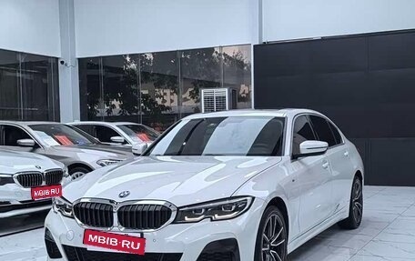 BMW 3 серия, 2022 год, 2 800 000 рублей, 1 фотография