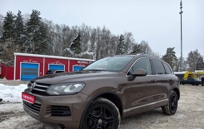 Volkswagen Touareg III, 2012 год, 1 850 000 рублей, 1 фотография