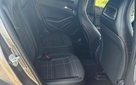 Mercedes-Benz A-Класс, 2015 год, 1 600 000 рублей, 13 фотография