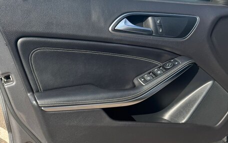 Mercedes-Benz A-Класс, 2015 год, 1 600 000 рублей, 11 фотография