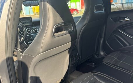 Mercedes-Benz A-Класс, 2015 год, 1 600 000 рублей, 22 фотография