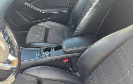 Mercedes-Benz A-Класс, 2015 год, 1 600 000 рублей, 18 фотография