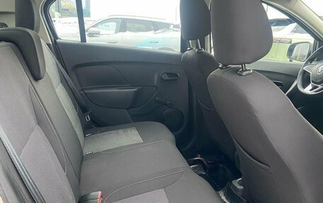 Renault Logan II, 2019 год, 1 220 000 рублей, 11 фотография