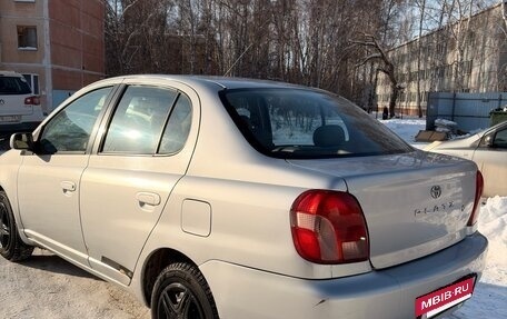 Toyota Platz, 2002 год, 370 000 рублей, 8 фотография